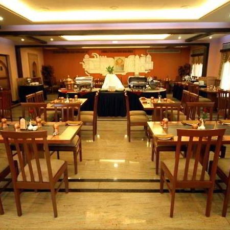 Aj International Bangalore Restaurante foto